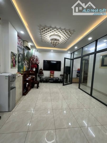 CHDV 5 tầng hxh 6m nguyễn văn lượng gò vấp 250m2 23p có thang máy thu nhập 120tr bán nhanh - 4