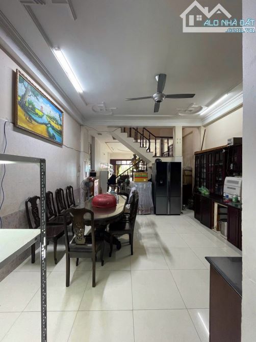 Bán nhà mặt đường 297 Đỗ Xuân Hợp gần chợ Phước Long B Quận 9 cũ (100m²) 12.6 tỷ - 4