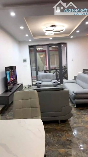 Bán nhà 3 phòng phường 4 đà lạt sổ riêng đất xây dựng 4 tỷ hẻm đường đào duy từ - 4