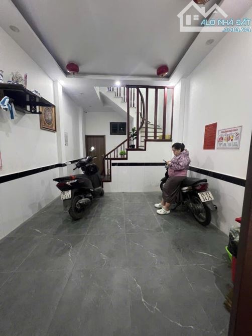 Nhà đẹp Cầu Diễn – 35m² x 5 tầng – Ô  tô tránh 5m - giá 7,7 tỷ – Cho thuê full 30tr/thang - 4