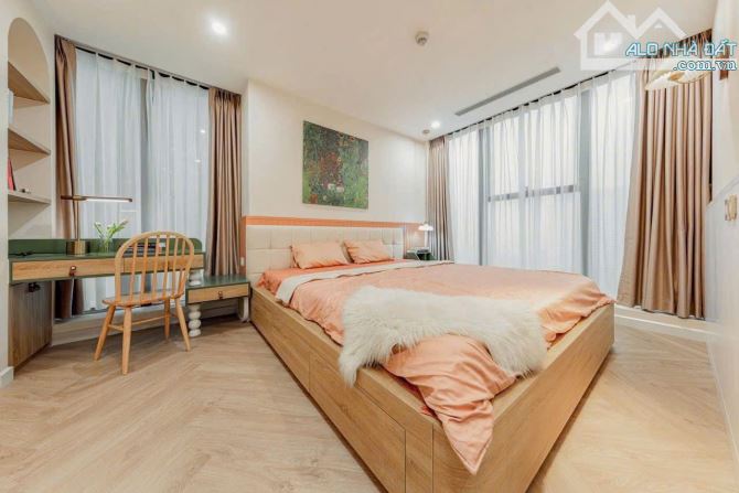 Cô Vy Hà Tĩnh bán (Căn Góc Hoa Hậu) 3pn 135m2 CC Iris Garden, Full nội thất Đức, giá 9 tỷ - 4