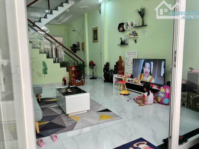 4,55Tỷ TL🔥Bán nhà 1Trệt 1Lầu 1Tum_84m2_MT đường Bình Nhâm 04 P.Bình Nhâm, Tp.Thuận An - 4