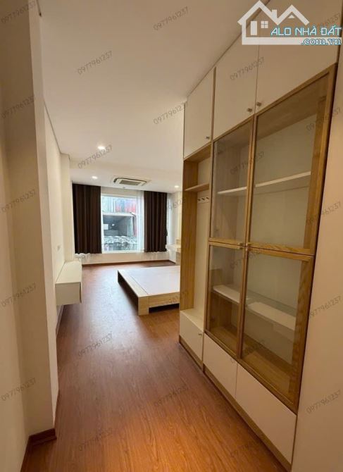 BÁN NHÀ LÁNG HẠ - DT 64m2. 2 Ô TÔ TRÁNH - GARA Ô TÔ + Ô CHỜ THANG MÁY + 2 THOÁNG - 4