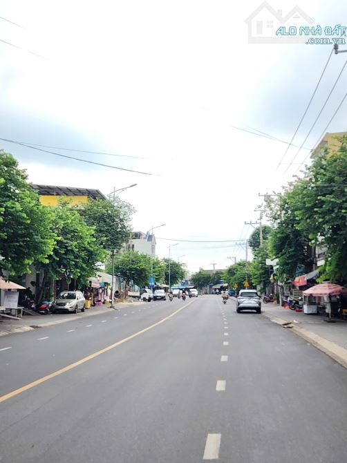 Bán biệt thự 1T1L 8.9x19m, mặt tiền Hai Bà Trưng p. Đông Hòa gần GO Dĩ An - 4