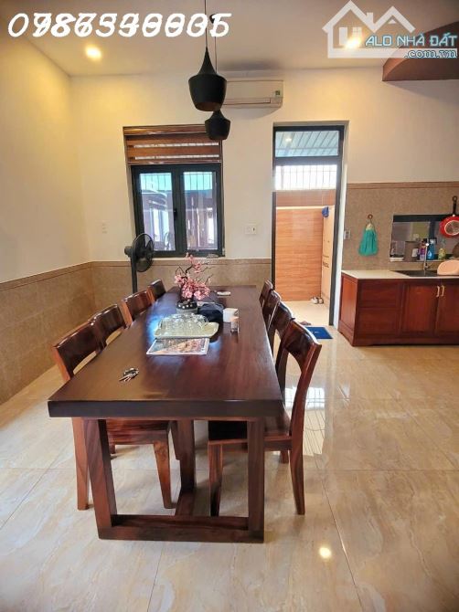 BÁN NHÀ  70M2 HẺM Ô TÔ TRÁNH NGAY LÊ VĂN VIỆT QUẬN 9 CHỈ NHỈNH 6 TỶ - 4