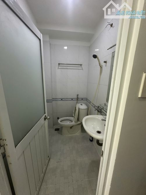 BÁN NHÀ HẺM XE HƠI PHƯỜNG 4 QUẬN 8. GẦN CHỢ TẠ QUANG BỬU, TTTM PARC MALL - GIÁ 5,9 TỶ - 5