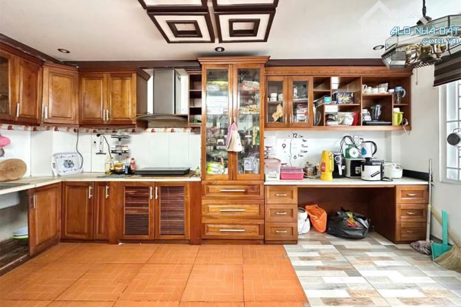 Bán nhà QUẢNG ĐỨC PHÚ NHUẬN - SÁT MẶT TIỀN - 5 TẦNG BTCT 5m x 6m - Giá 6.5 tỷ TL - 5