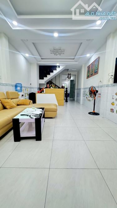 🏡 BÁN NHÀ ĐẸP ĐƯỜNG SỐ 37 – TÂN KIỂNG, QUẬN 7 ✅🚘 xe hơi đổ cửa  ✅ Diện tích 4x22m, - 5