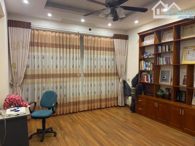Bán nhà 5 tầng Khương Trung, Thanh Xuân 42m², ngõ nông, gần trường học, s/ thị Giá 8.5 tỷ - 5
