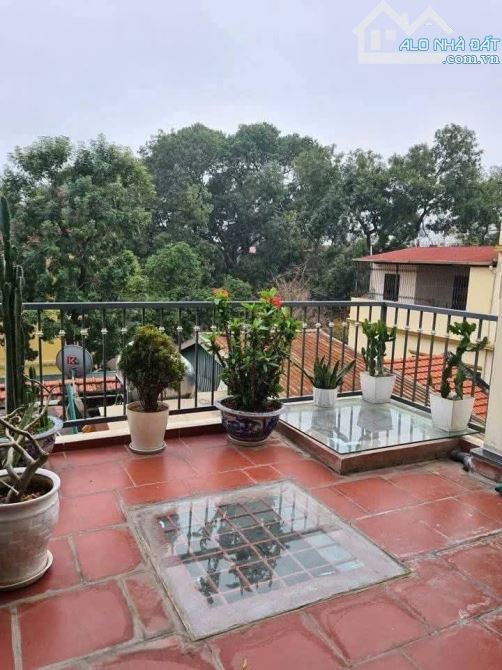 NHÀ ĐẸP ĐƯỜNG CỬA BẮC. VỚI PHONG CÂCH KIẾN TRÚC PHÁP. KINH DOANH HOMESTAY. NGÕ THÔNG CÁCH - 5