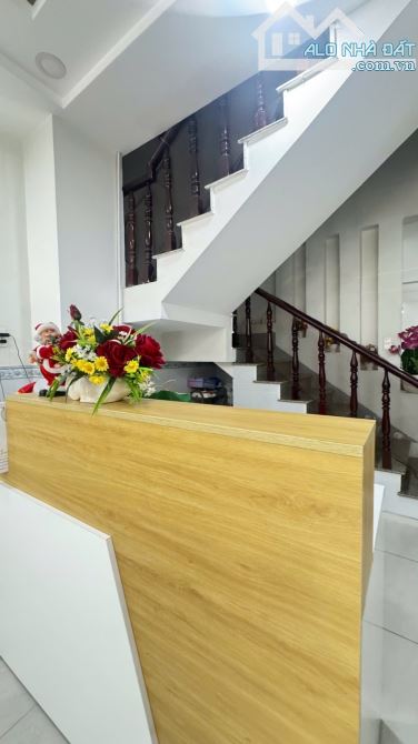 🏡 BÁN NHÀ ĐẸP ĐƯỜNG SỐ 37 – TÂN KIỂNG, QUẬN 7 ✅🚘 xe hơi đổ cửa  ✅ Diện tích 4x22m, - 6