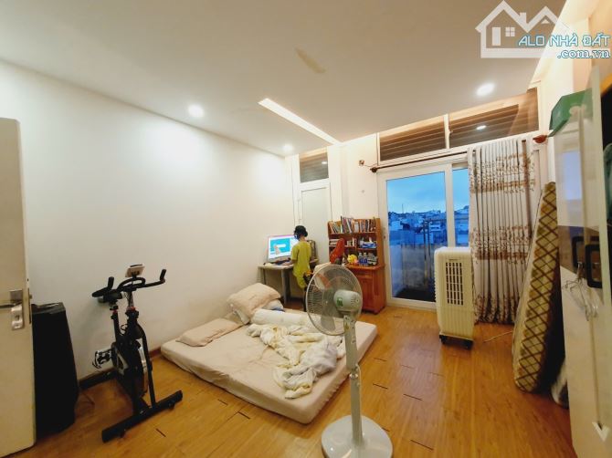 BÁN NHÀ 3 TẦNG HẺM RỘNG 8M - KHU PHÂN LÔ ĐƯỜNG SỐ 2 LÊ VĂN VIỆT Q9 - 6