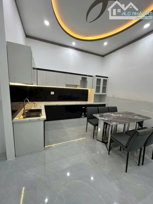 Bán nhà lầu 5 x 30 trường chinh hiệp ninh chỉ có 3 tỷ 060 - 7