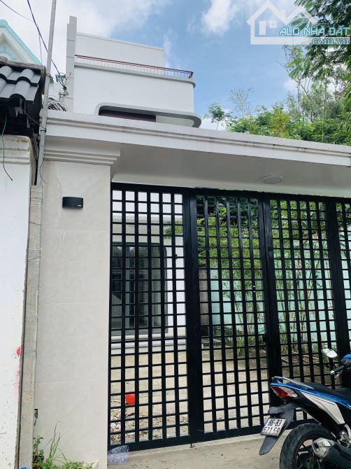 Bán Nhà Linh Xuân -Thủ Đức, HXT, Dt: 120m2x2tầng ( chỉ 6 tỷ xx - 8