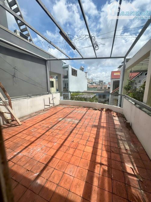 Top nhà cho thuê rẻ 5.3 x 20m 1 trệt 3 lầu Trường Sa Q3 TP.HCM - 9