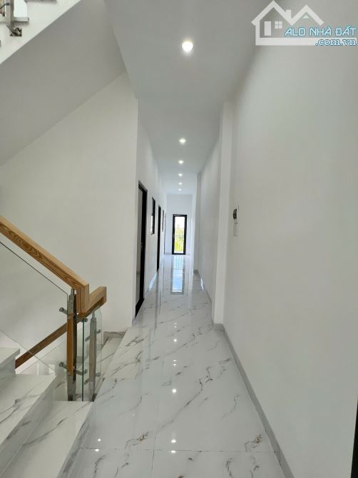 Chủ gửi bán nhà mới 100% siêu xịn mịn. Dọn vào ở ngay - 9