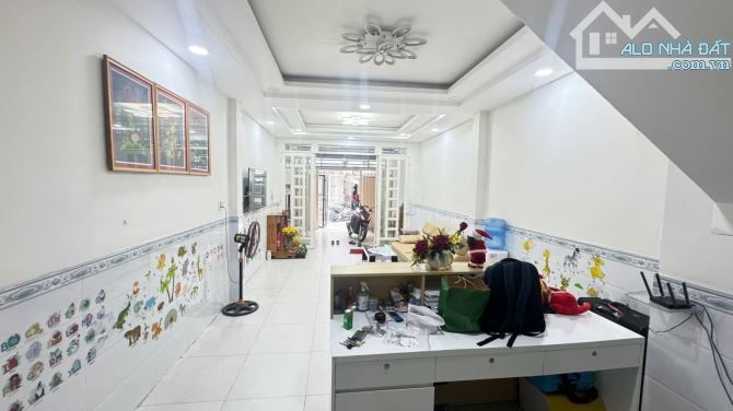 🏡 BÁN NHÀ ĐẸP ĐƯỜNG SỐ 37 – TÂN KIỂNG, QUẬN 7 ✅🚘 xe hơi đổ cửa  ✅ Diện tích 4x22m, - 9
