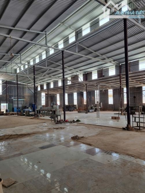 Bán Xưởng đang cho thuê P.Tân Hiệp TP Tân uyên, Bình Dương 3560m2/23y.
