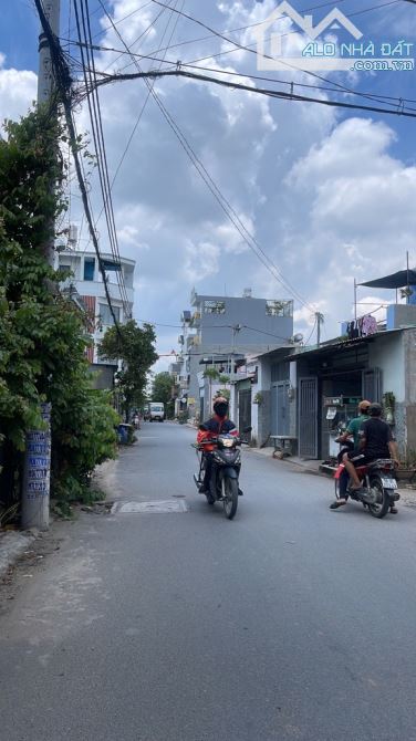 HẺM TO NHƯ ĐƯỜNG, GẦN CHỢ BÌNH THÀNH, KINH DOANH ĐA NGÀNH, 4X20M, 4 TẦNG, CHỈ 6 TỶ HƠN