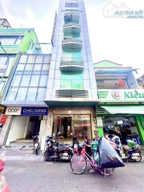 Cần Bán nhà 137 ĐỀ THÁM- Q1 có 7 tầng lầu, 41 tỷ