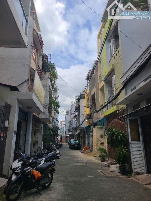 Khu VIP Bàu Cát - ngang 4,1x13m - xe hơi ngủ nhà - Tặng Full Nội thất
