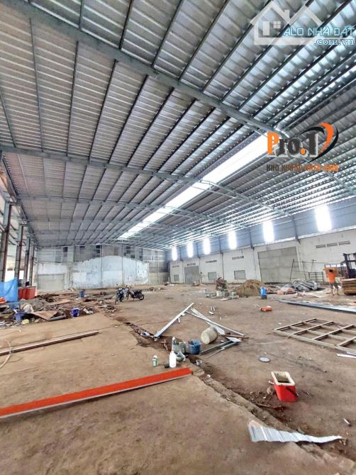Cho Thuê Xưởng 2800m2 cách cầu đồng nai 8km.