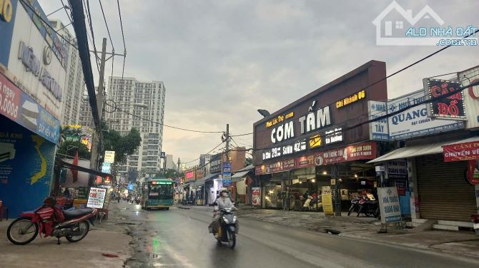 🚘 CĂN GÓC 2 Măt Đường, Nguyễn Duy Trinh - 122m2, 2TẦNG -ViB  Q2- RẺ 9 tỷ