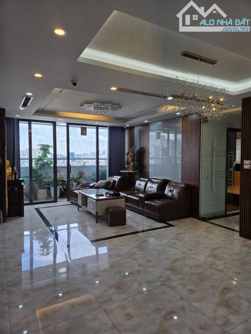 💥💥 HIẾM NHẤT THỊ TRƯỜNG - CCMN 9 PHÒNG KHÉP KÍN - DOANH THU 50 TR/THÁNG - LÔ GÓC 3 MẶT T