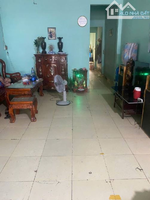 Mặt Tiền An Phú Đông 10, Nhà C4, 4m x 24m , phù hợp xây CHDV , giá 6 tỷ TL