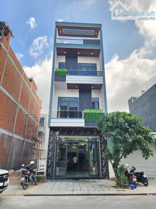7,3Tỷ TL🔥Bán nhà 110m2 Full Công Năng, KDC gần vòng xoay An Phú 1km, p.An Phú_Tp.Thuận An