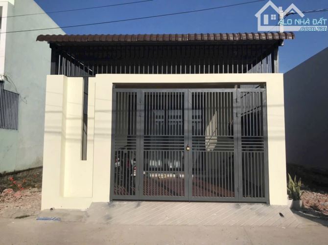 Bán nhà cấp bốn khu cây quéo thị trấn Long điền
