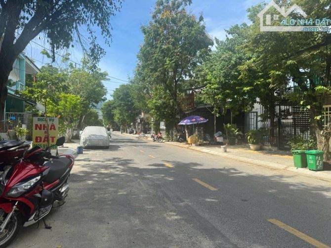 🏡 🌪️ BÁN ĐẤT TẶNG NHÀ GÁC ĐÚC MẶT TIỀN ĐƯỜNG PHẠM VẤN- GIÁ RẺ HƠN THỊ TRƯỜNG CHỈ 8 TỶ 2.