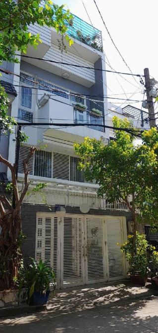 Bán nhà Hẻm xe tải Dương Quảng Hàm- Chợ An Nhơn- 76m2 x 4 tầng- Khu an ninh chỉ 12 tỷ.
