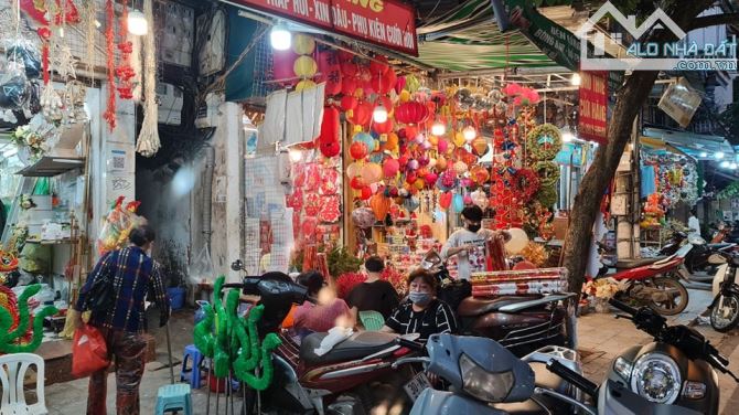 Bán Nhà Mặt Phố Quận Hoàn Kiếm 89m2-2T MT5,5m Vỉa Hè 1 SỔ 1 CHỦ 79 Tỷ Hàng Mã.