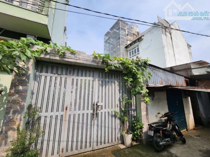 Bán nhà ngay trung tâm Quận 7; cạnh Lotte Mart; 52m2; sổ riêng chính chủ