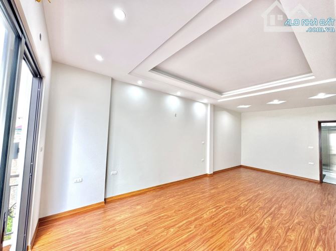 BÁN NHÀ ĐƯỜNG ĐỊNH CÔNG THƯỢNG. GARA Ô TÔ. NHÀ MỚI. THANG MÁY. 60M2 - 7 TẦNG. - 10