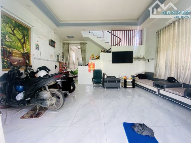 🌟 BÁN NHÀ HẺM XE HƠI – LÒ LU – 96M² (6 x 16m) –2 TẦNG – 3PN TRƯỜNG THẠNH - 11