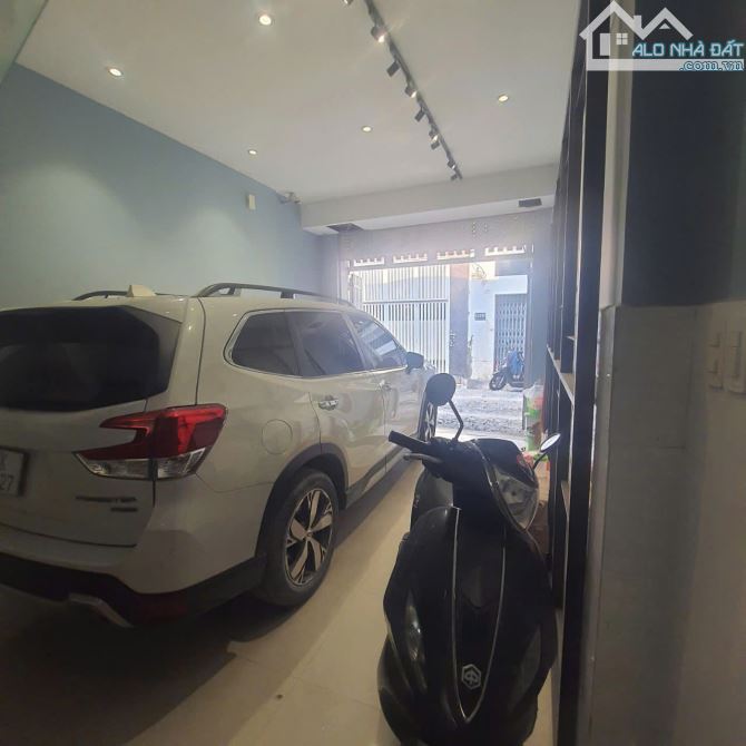 Nhà bán.Vị trí đẹp.Có thang máy.Dt 60 m2.4 tầng.Phan Huy Ích.Quận Tân Bình.Giá tốt - 9