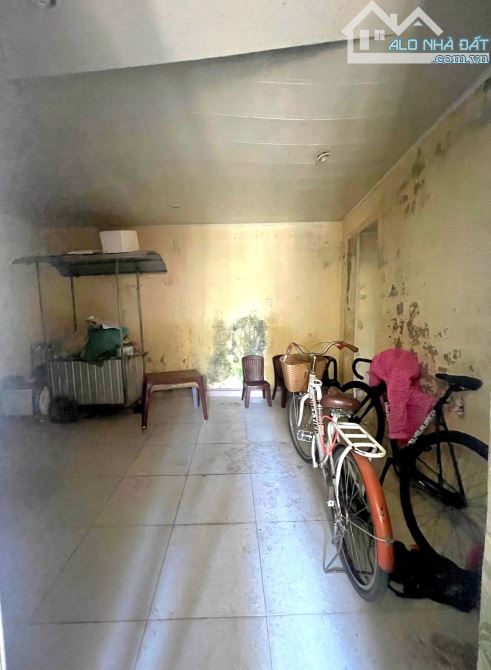 Nhà cấp 4 Kiệt 24 Lê Thánh Tôn Nội Thành Huế - 1