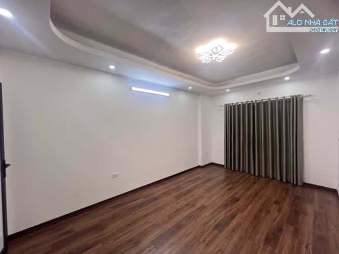 Giảm giá 100 triệu chủ cần bán Gấp nhà Thạch Bàn LB - 1