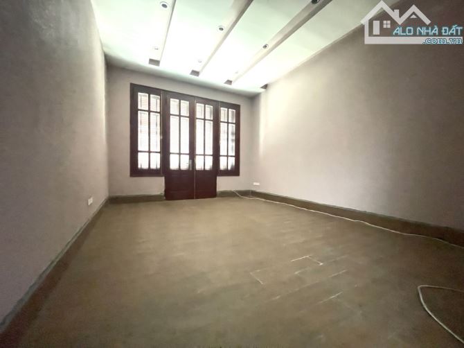 Biệt thự Phùng khoang. Nam từ Liêm 135m 5 tầng 29.5 tỷ.kinh doanh đẹp.tiện ích .phố ăn . - 1