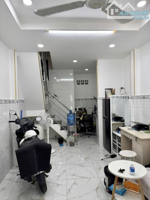 NHÀ MỚI Ở NGAY - KHU VIP LINH CHIỂU - NHỈNH 3 TỶ - 1