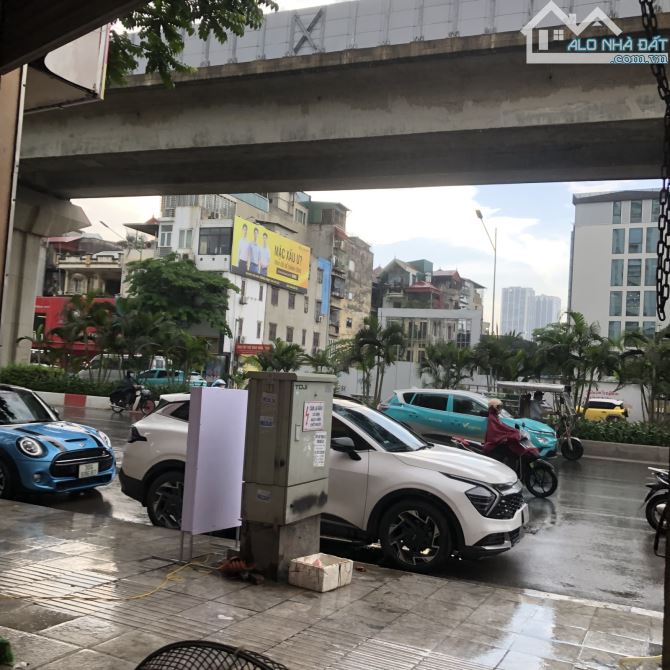 Bán nhà mặt phố Nguyễn Trãi – 40m² x 4 tầng – Vỉa hè rộng – KD cực tốt – chỉ 13.5 tỷ - 1