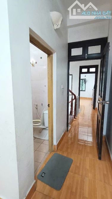NHÀ 4 TẦNG TRUNG TÂM YÊN VIÊN - Ô TÔ ĐỖ SÁT CỬA - 4.3 TỶ - 1