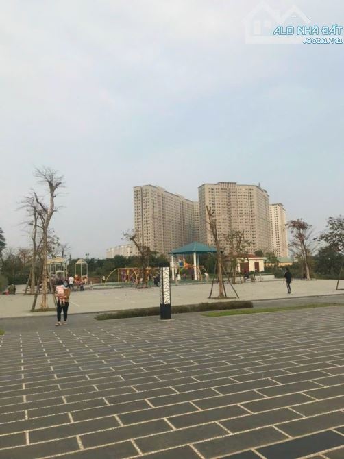 Bán đất phố Yên Lộ, Yên Nghĩa 100m2 MT6m ô tô tránh vỉa hè gần công viên Âm Nhạc giá 13 tỷ - 1