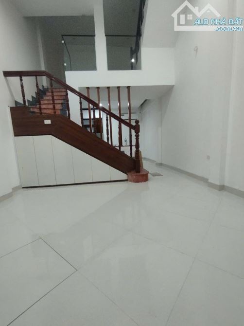 🏠 BÁN NHÀ PHỐ LÊ TRỌNG TẤN – PHÂN LÔ QUÂN ĐỘI – 36M² – 4 TẦNG – Ô TÔ ĐỖ CỬA - 1