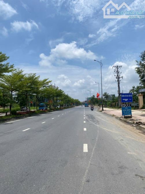 BÁN NHÀ 2 TẦNG MẶT QL1 THỊ TRẤN LIM , BẮC NINH KINH DOANH BẤT CHẤP - 1