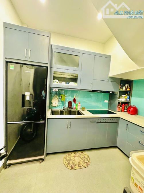 Nhà đẹp Trương Định_28m x 5 Tầng_Thửa vuông đẹp _10m ra ô Tô Tránh_Ngõ Thoáng - 1
