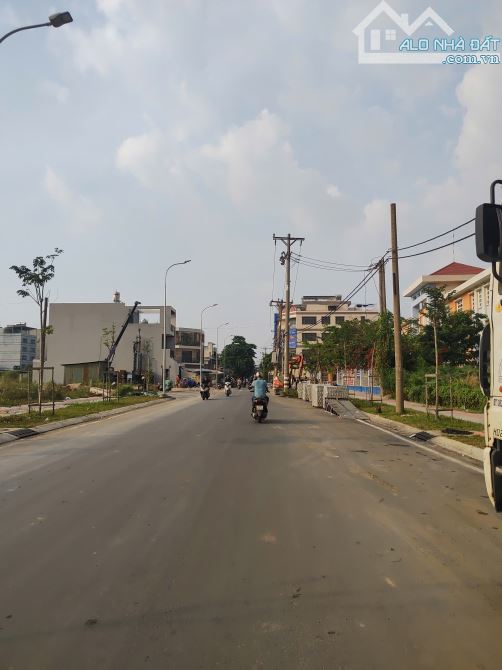Lô đất 8x20m, khu 10ha đường Dương Thị Giang, giá 12.9 tỷ - 1