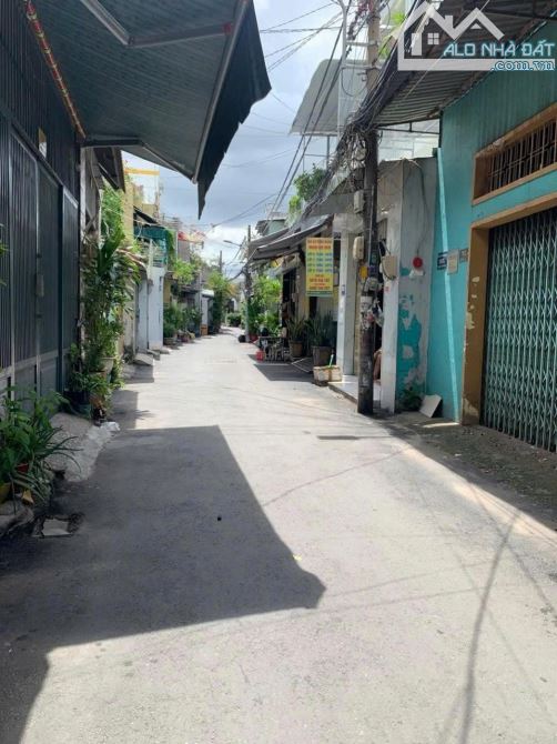 Bán nhà hẻm xe hơi đường Thống Nhất, Gò Vấp, nhà mới đẹp, nở hậu, chỉ 4 tỷ hơn - 1